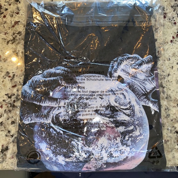 missguided black iron maiden graphic t shirt - Picture 3 of 4